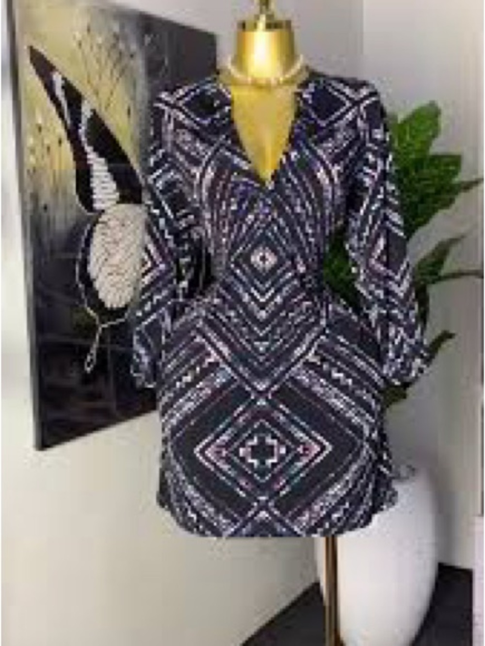 Banana Republic Black & White Geometric V-Neck Long Sleeve Dress